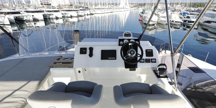 Fountaine Pajot MY 37