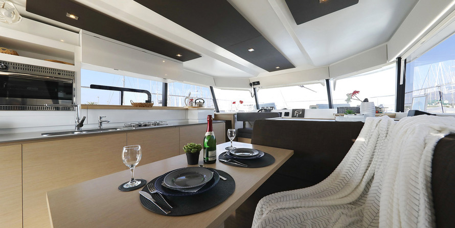 Fountaine Pajot MY 37