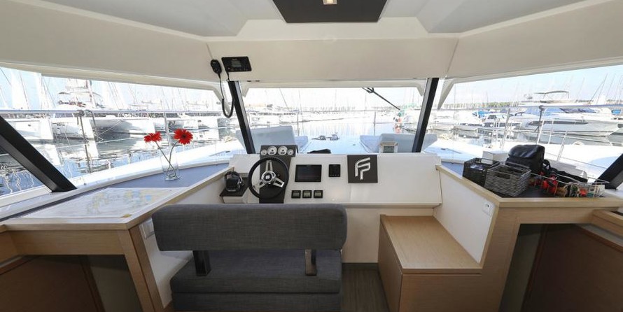 Fountaine Pajot MY 37