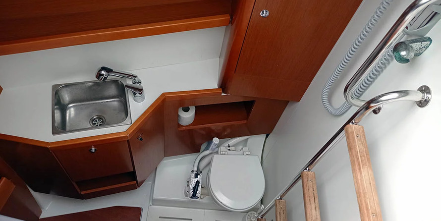 Oceanis 60 - 4 + 1 cab.