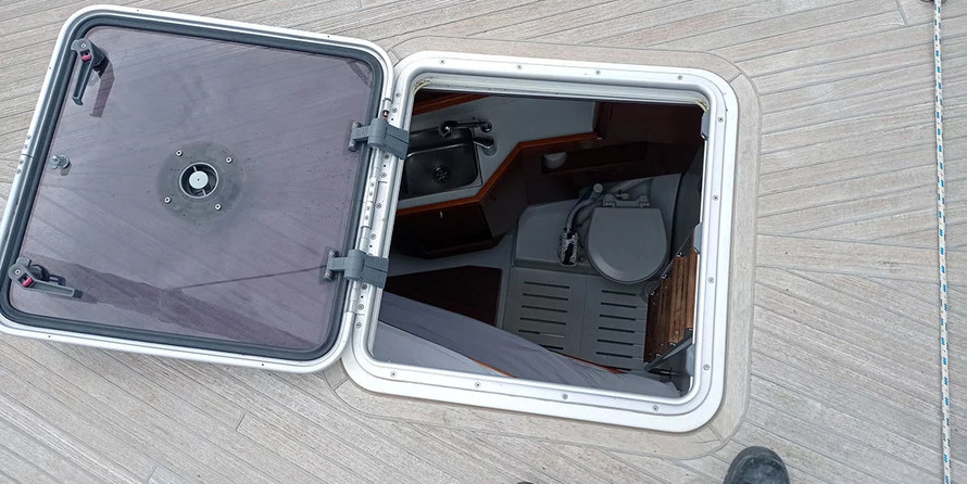 Oceanis 60 - 4 + 1 cab.