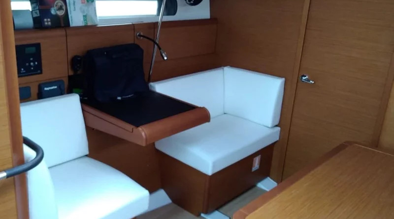 Jeanneau Sun Odyssey 419