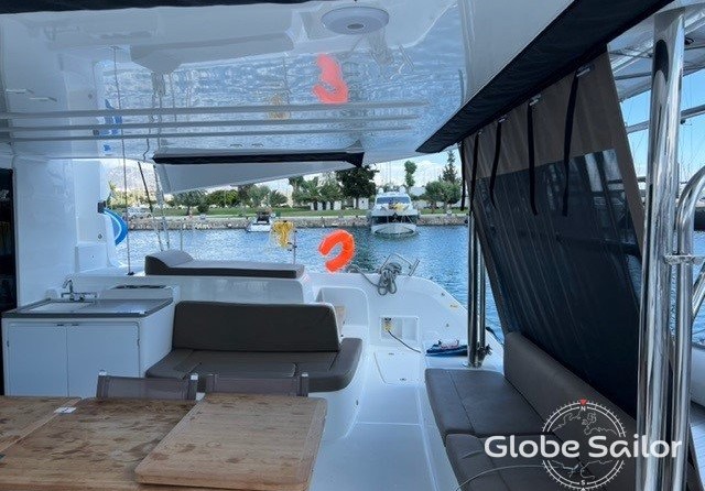 Lagoon 50