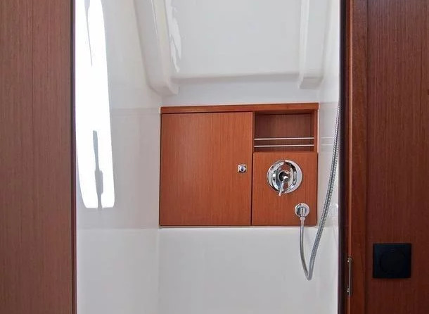 Bavaria Cruiser 51