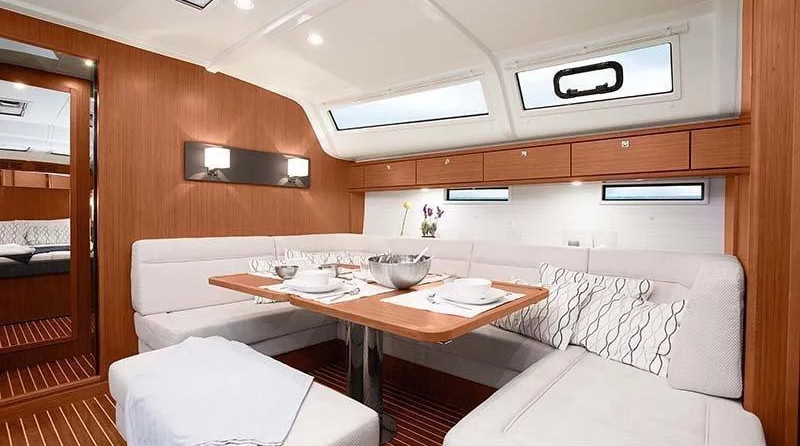 Bavaria Cruiser 51