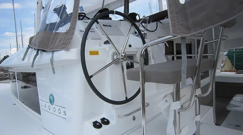 Lagoon 400 S2