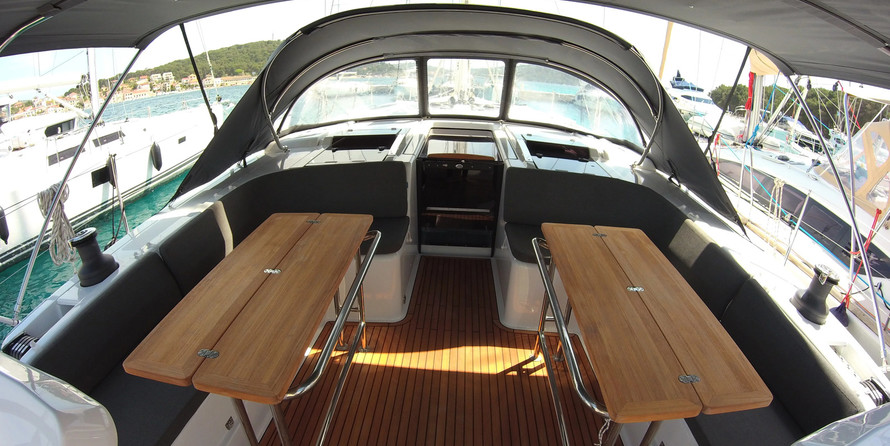 Hanse 508