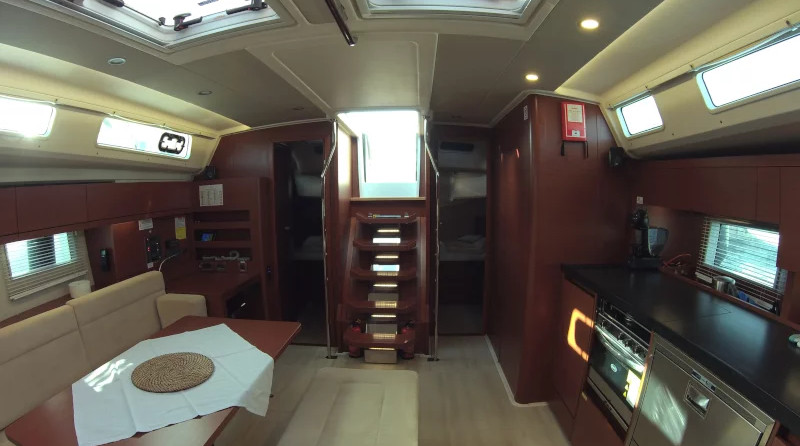 Hanse 508