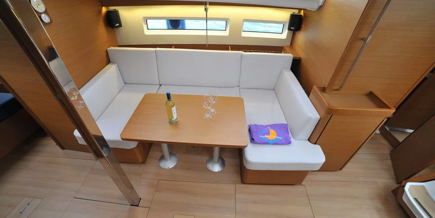 Jeanneau Sun Odyssey 440