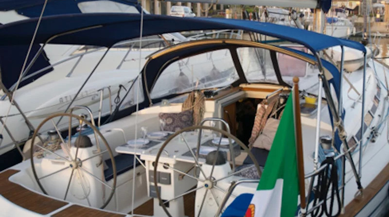 Bavaria 44