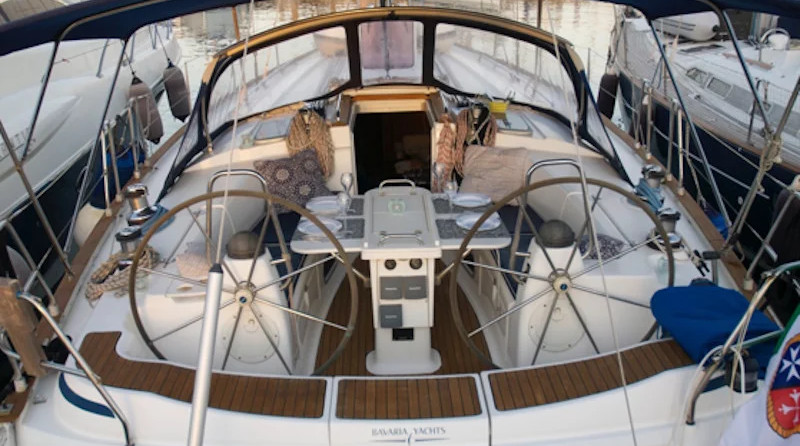 Bavaria 44