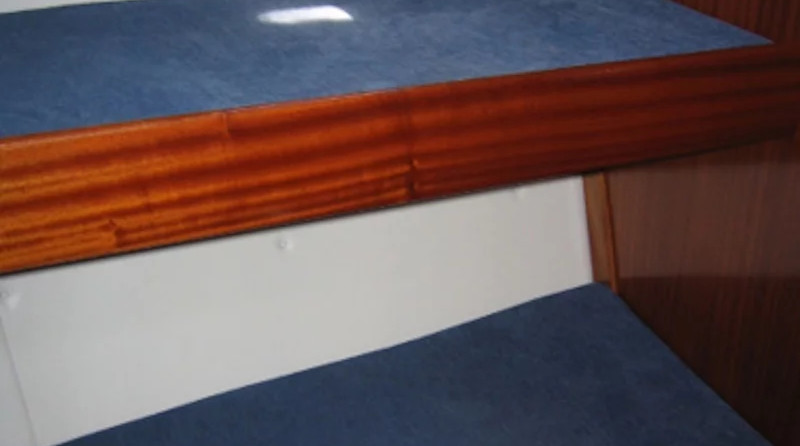 Bavaria 44