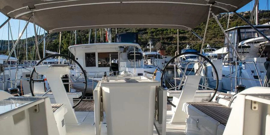 Oceanis 51.1 - 5 + 1 cab.