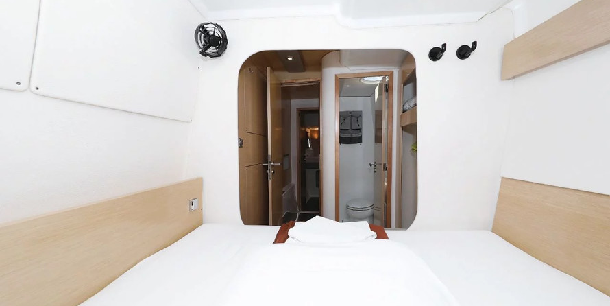 Lipari 41 - 4 + 2 cab.