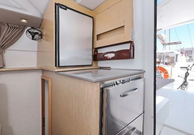 Lipari 41 - 4 + 2 cab.