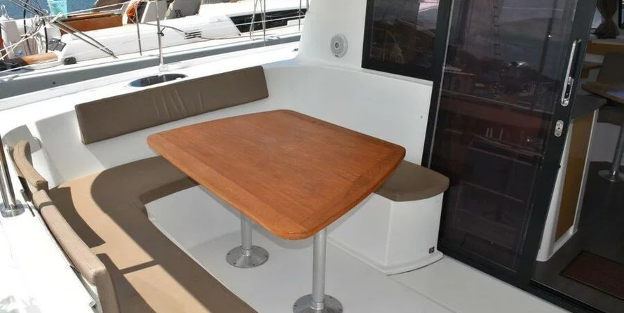 Lipari 41 - 4 + 2 cab.