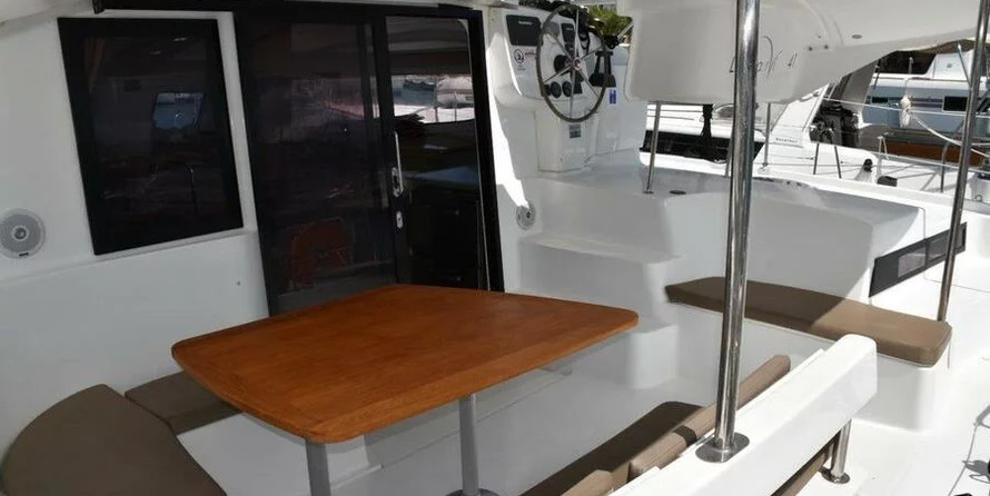 Lipari 41 - 4 + 2 cab.