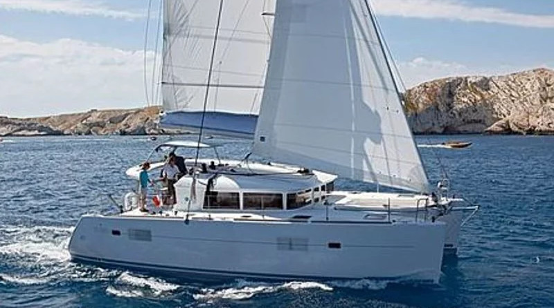 Lagoon 400 S2