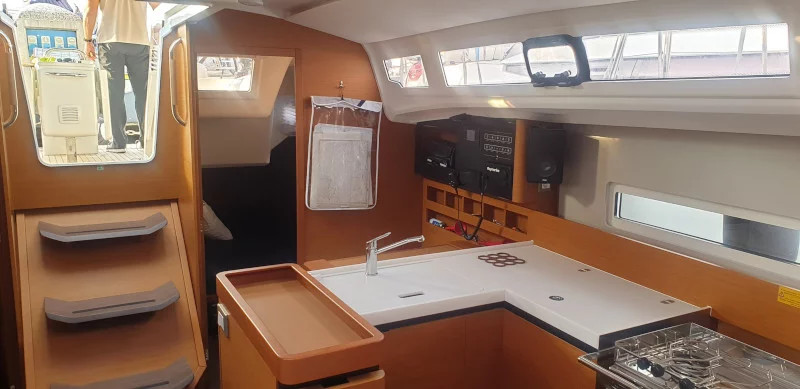 Jeanneau Sun Odyssey 410