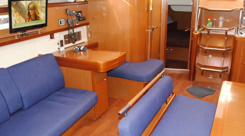 Oceanis 54