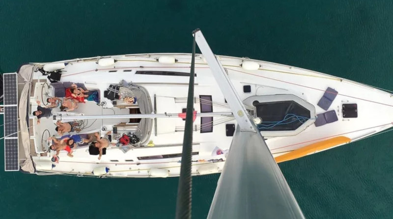 Oceanis 54