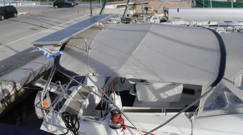 Oceanis 54
