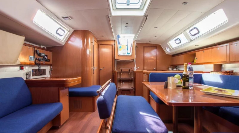 Oceanis 54