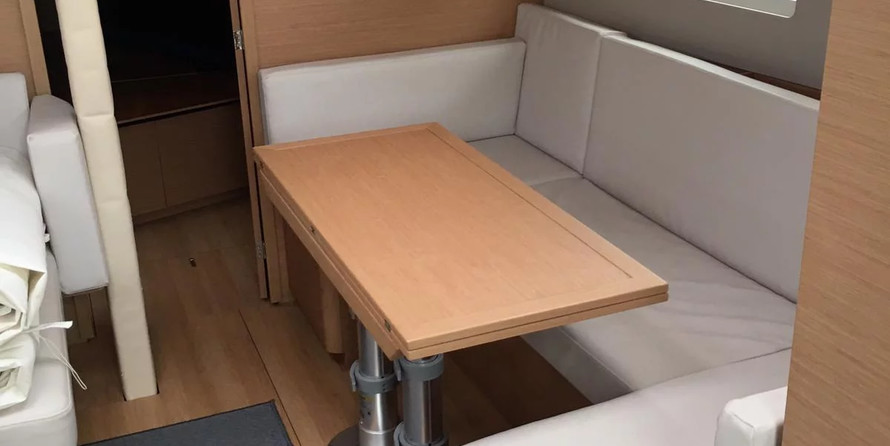 Jeanneau Sun Odyssey 410