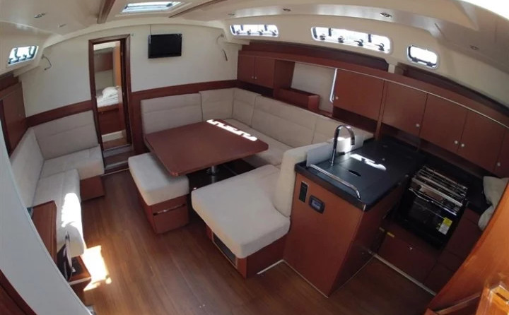 Hanse 455