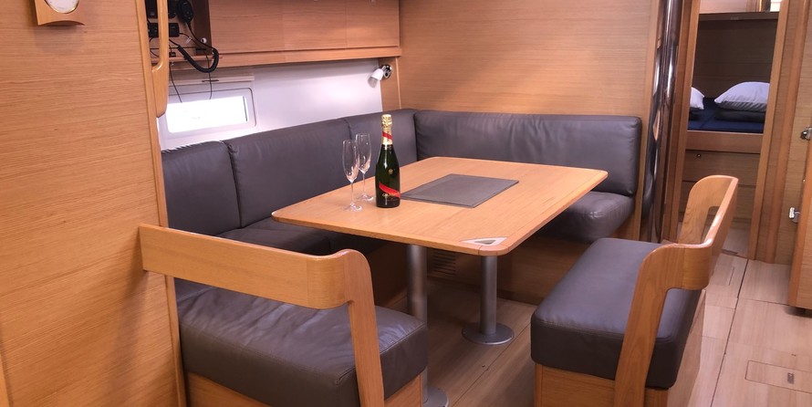 Dufour 430 Grand Large