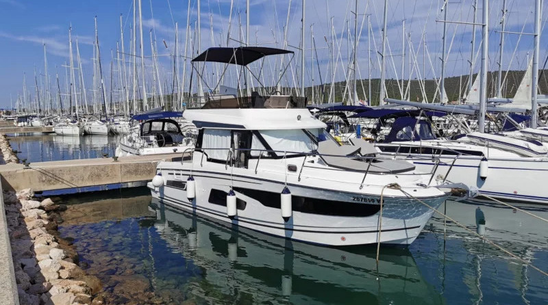 Jeanneau Merry Fisher 1095