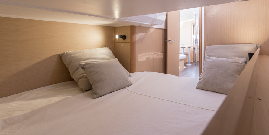 Beneteau Oceanis 38.1