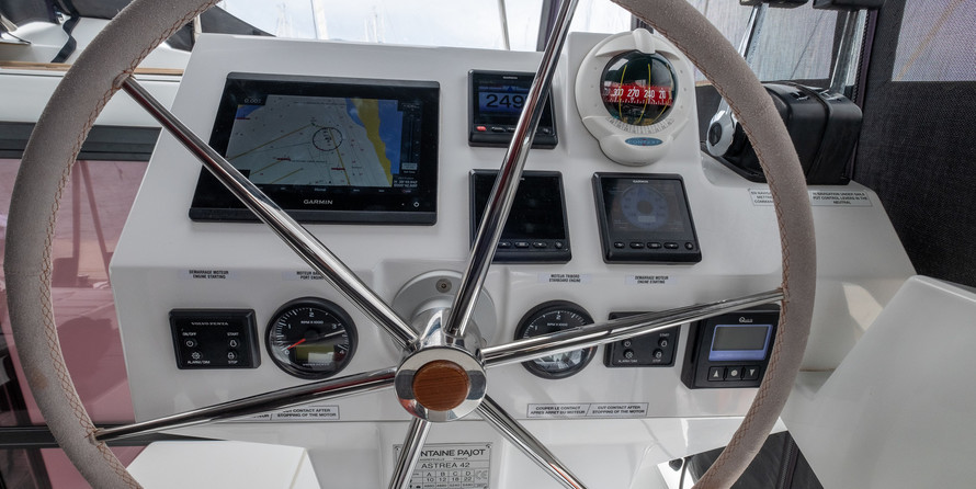Fountaine Pajot Astréa 42