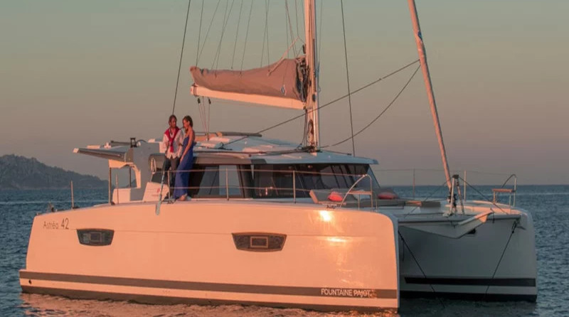 Fountaine Pajot Astréa 42
