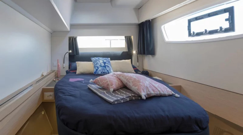 Fountaine Pajot Astréa 42