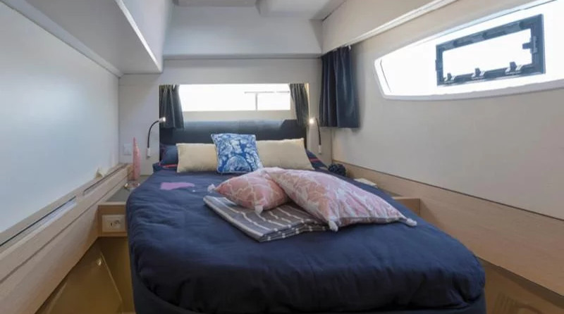 Fountaine Pajot Astréa 42
