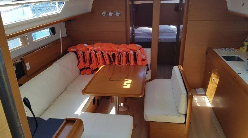Jeanneau Sun Odyssey 469