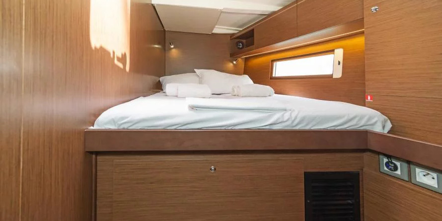 Oceanis 51.1 - 5 + 1 cab.