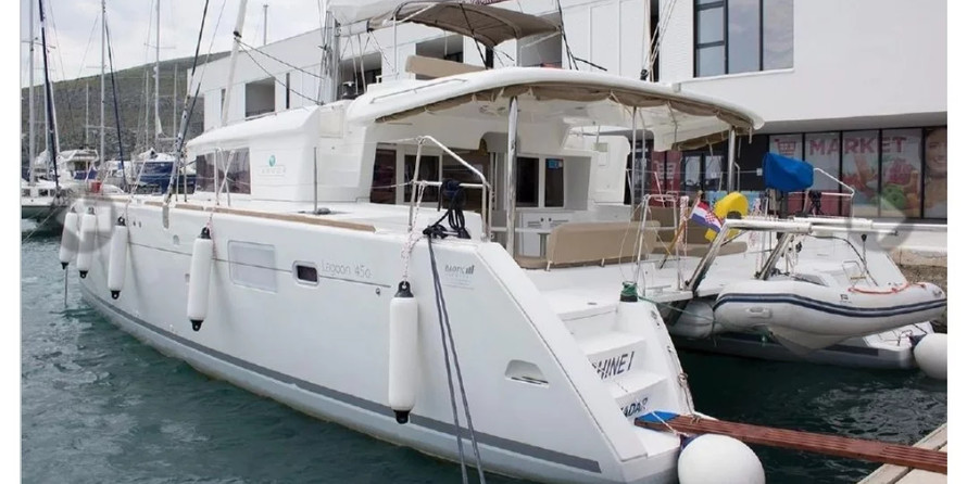Lagoon 450 F