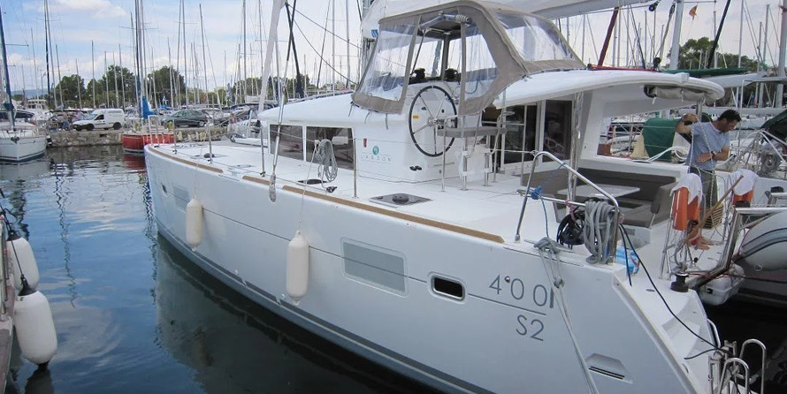 Lagoon 400 S2