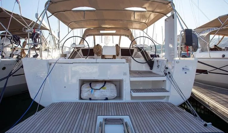 Dufour 430 GL