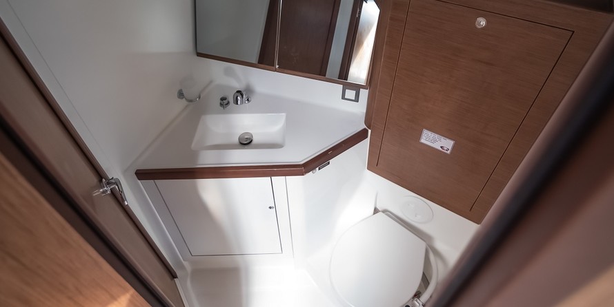 Beneteau Oceanis 46.1