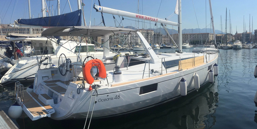 Oceanis 48