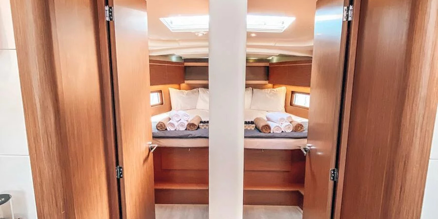 Beneteau Oceanis 46.1