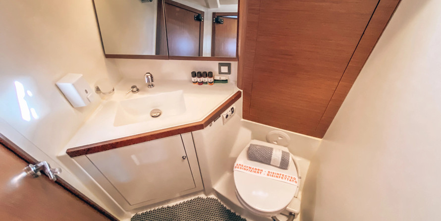 Beneteau Oceanis 46.1