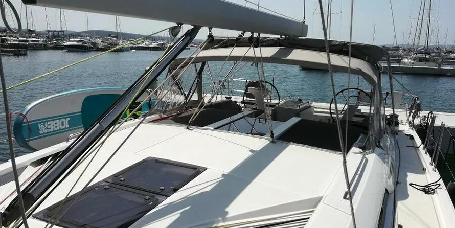 Oceanis 51.1