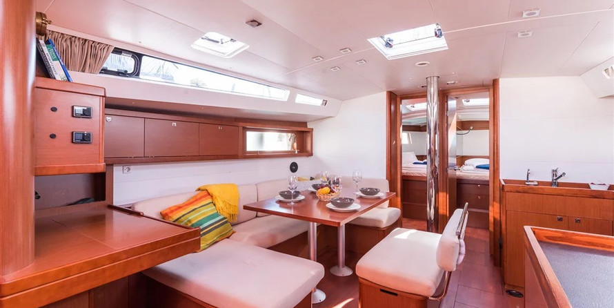 Oceanis 48-5