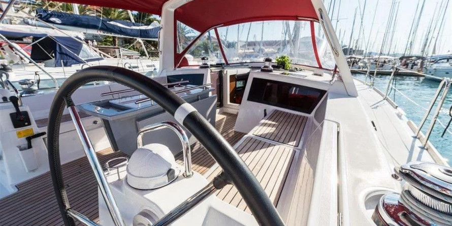Oceanis 48-5