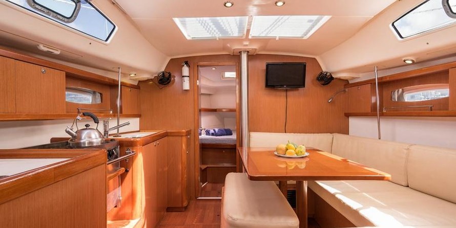 Beneteau Oceanis 413