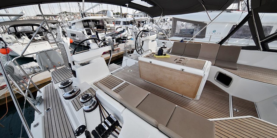 Jeanneau Cap Camarat 5.1 CC